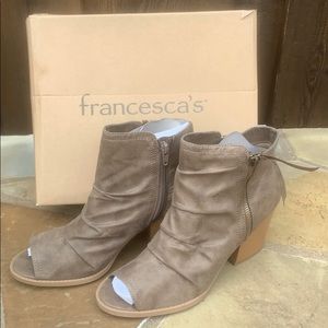 ✨BRAND NEW FRANCESCAS booties!!✨